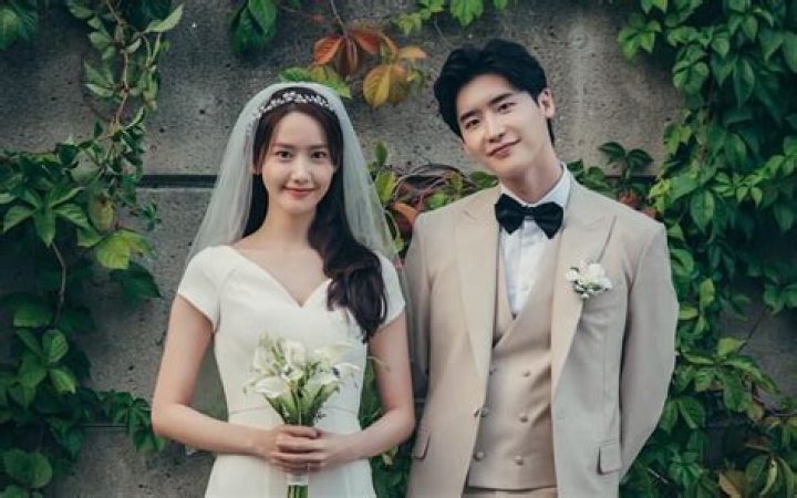 Is Lee Jong Suk Married? Everything You Need to Know About His Relationship Status